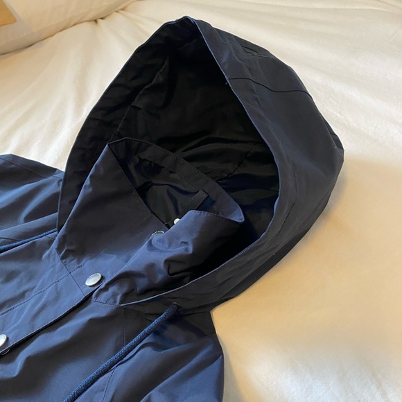 Helly Hansen Raincoat - Size Small Navy - Picture 4 of 14